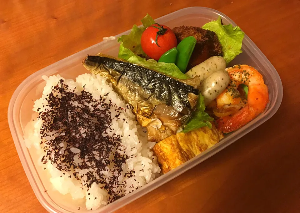 2月8日 お嬢弁当🎶
かぼちゃのコロッケ  焼塩さば  エビチリ  たまご焼き  ウィンナー スナップエンドウ&プチトマト🍅|みゆさん