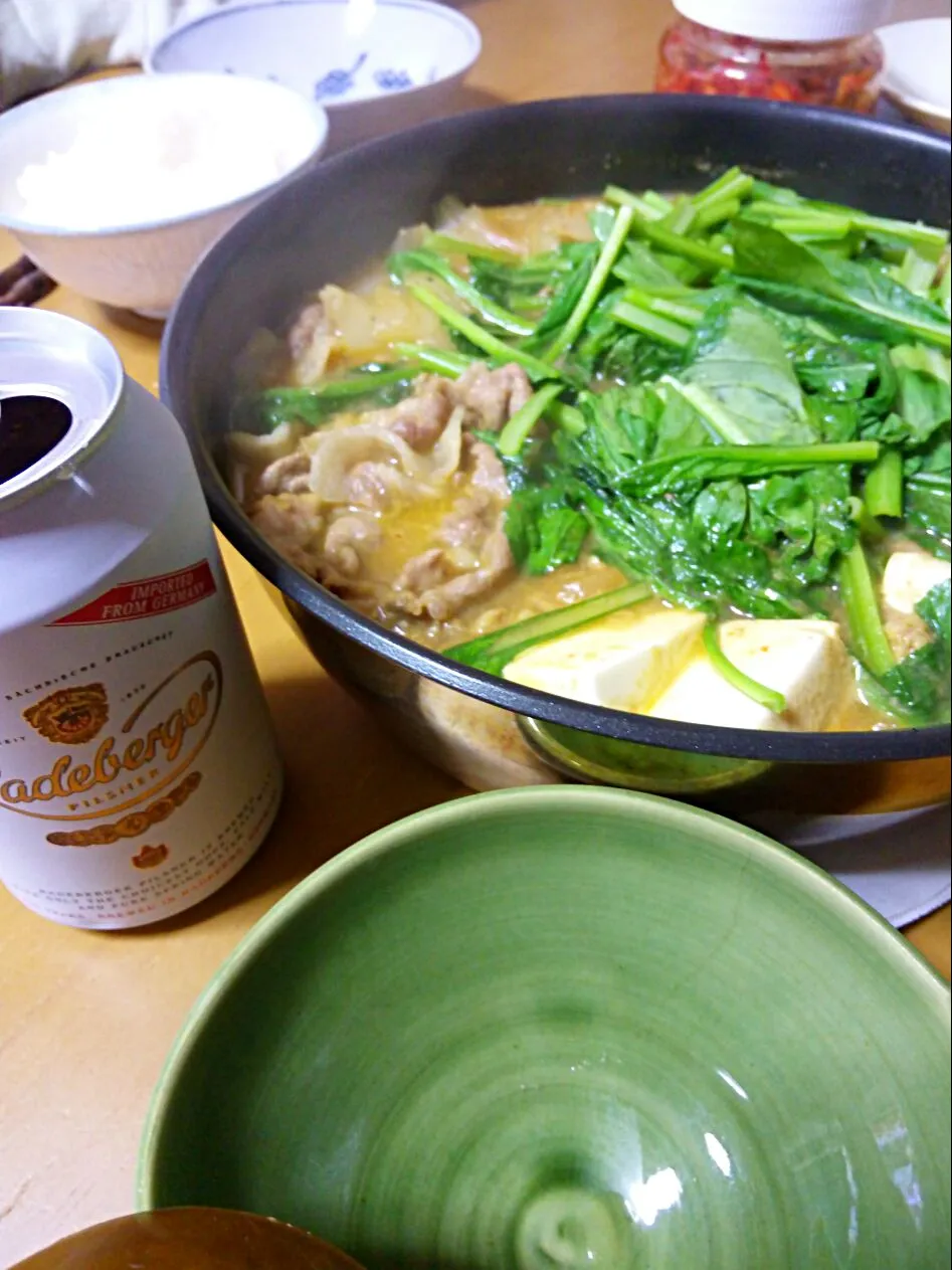 昨日の晩ごはん♡カレー鍋(*´罒`*)|さくたえさん