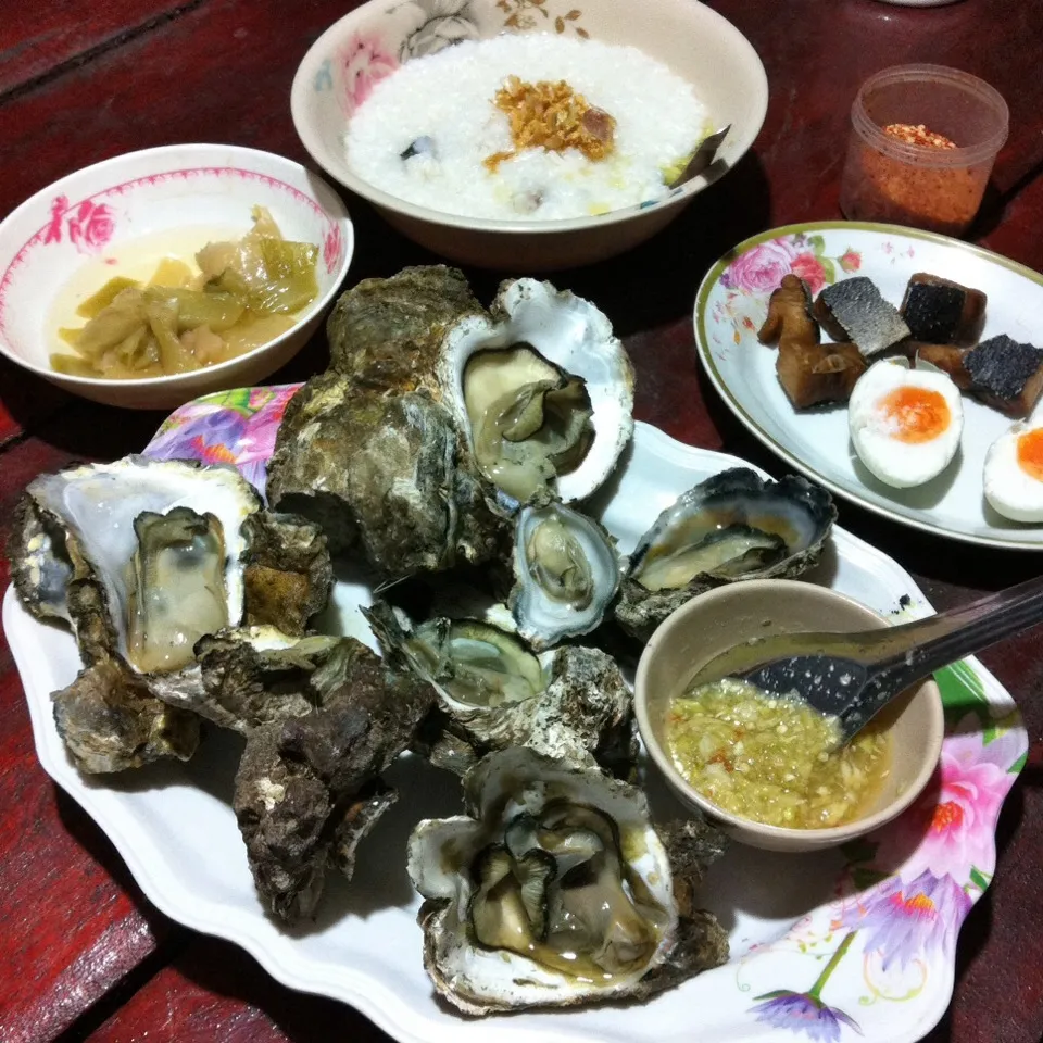 Fresh food in fisherman homestay #eatinthai|Eat in Thaiさん