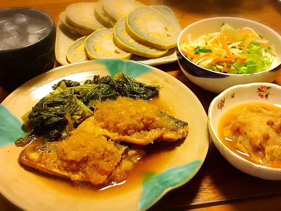 🎼サバのみぞれ煮
🎼なめこおろし
🎼辛子蓮根
🎼根菜サラダ
🎼白霧島|巧亭さん