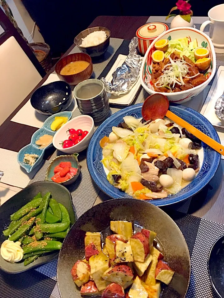 Snapdishの料理写真:お夕飯
☆どて煮
☆八宝菜
☆スナップえんどうバター醤油炒め
☆カレイのホイル焼き
☆大学芋
☆明太子
☆チョッパー&ホヌさんの生姜漬け
☆わさび漬け|kiyoさん