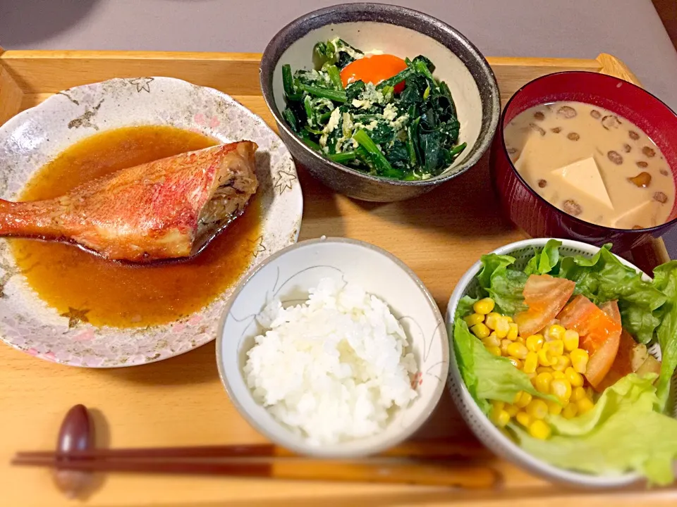 ●赤魚●ほうれん草の卵炒め●なめこと豆腐の豆乳スープ●コーンサラダ|朱凛さん