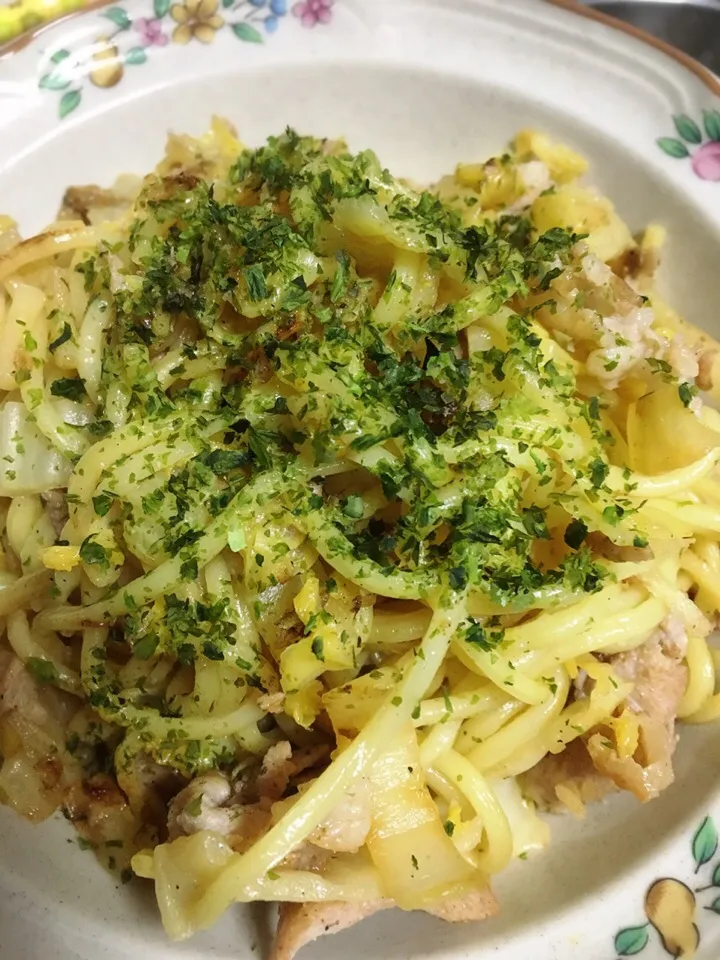 白菜と豚肉の焼きそば|🐶たぬとんキッチンさん