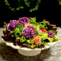 Snapdishの料理写真:ブーケサラダ第二弾🥗
大盛りバージョン🌹