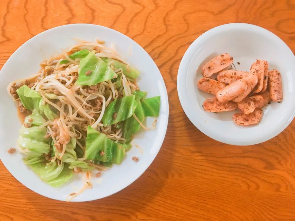 野菜炒めとピリ辛ウインナー|ちーさん