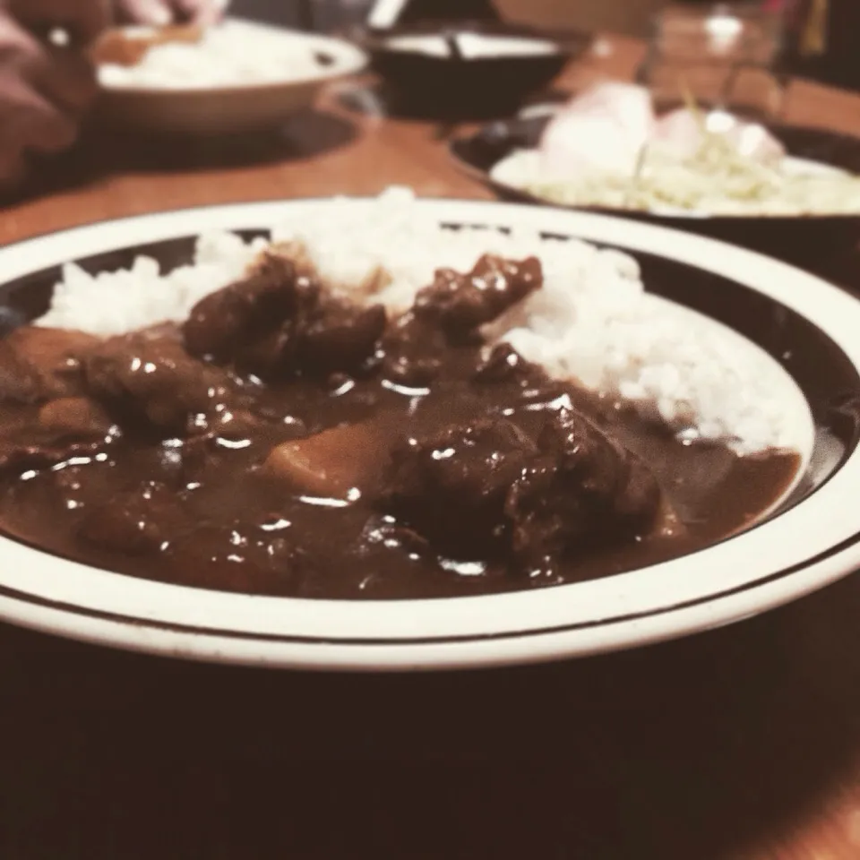 牛すじ肉カレー🍛|Imanaka Yukikoさん