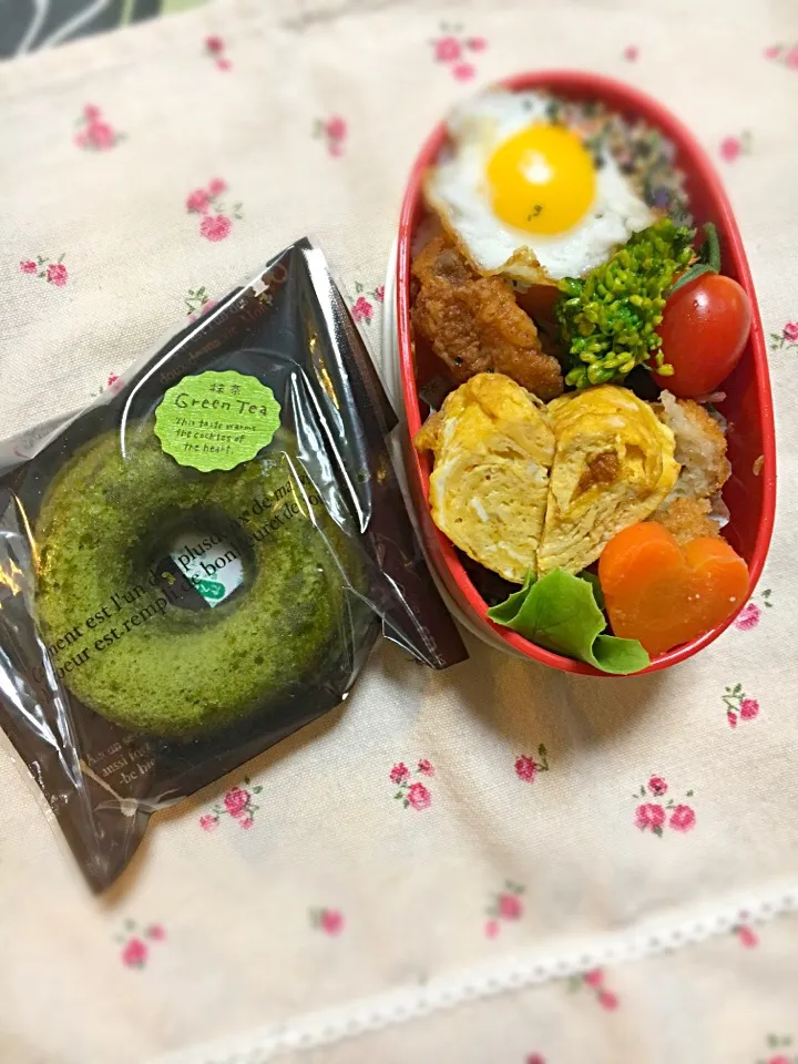 今日のお弁当…おまけ付き🍩|◡̈︎*♚︎‧SHIHOさん