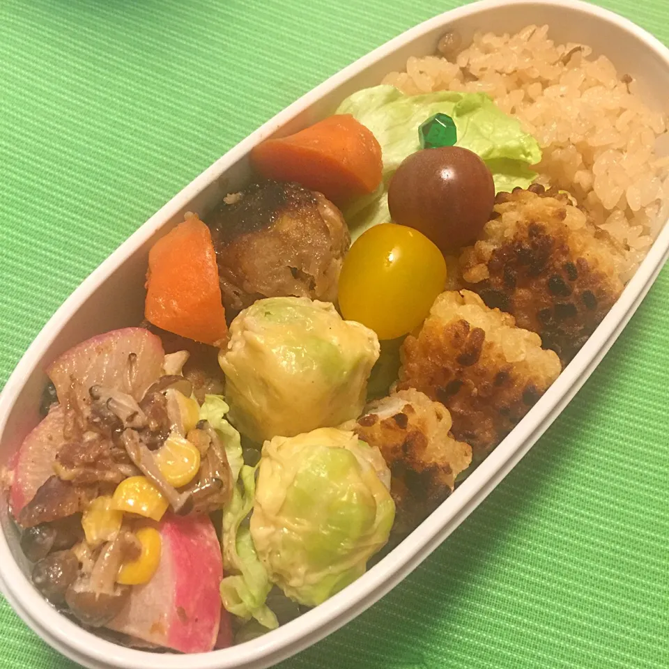 😋今日の気まぐれ旦那さん弁当🍱|moyukitaさん