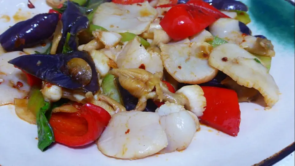 sauté scallops and bell peppers|steven z.y.さん