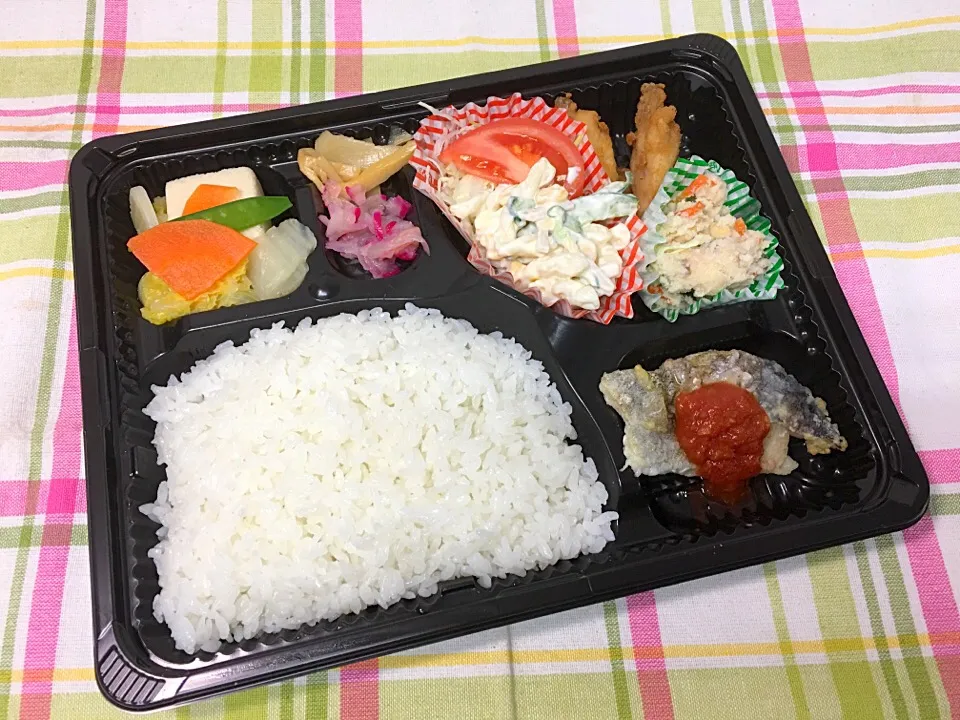 お任せメニュー 日替わり弁当 豊川市宅配|Naokazu Kuritaさん