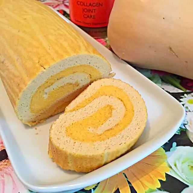 butternut squash swiss roll|CHUENCHAIさん