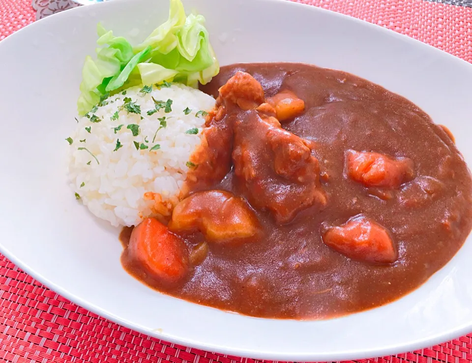 チキンカレー、トマト少量入り♪|YummyKさん