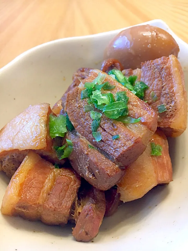 今から晩酌！
おつまみは、昼から仕込んだ角煮🐷|マツさん