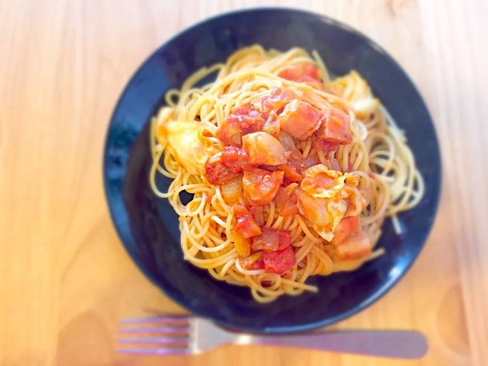 ゴロゴロベーコンとどこまでトマトのスパゲッティ|tesasakiさん