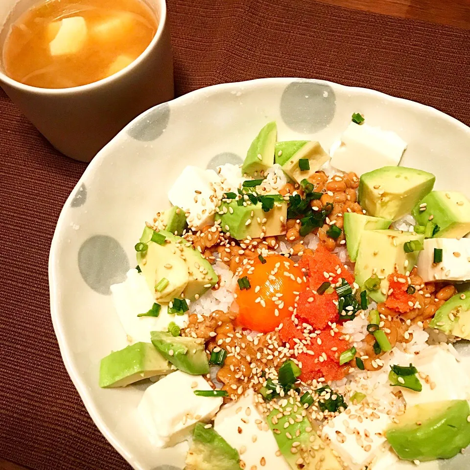 アボカド明太納豆丼♡|まゆかさん