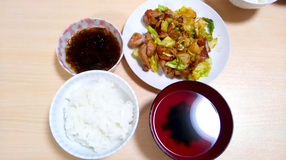 ２月６日　回鍋肉　もずく　わかめスープ|いもこ。さん