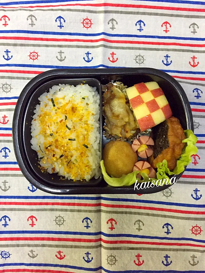 のりたまふりかけ弁当♡  2017.1.24

#幼稚園 #年少 #お弁当|カイサナママさん