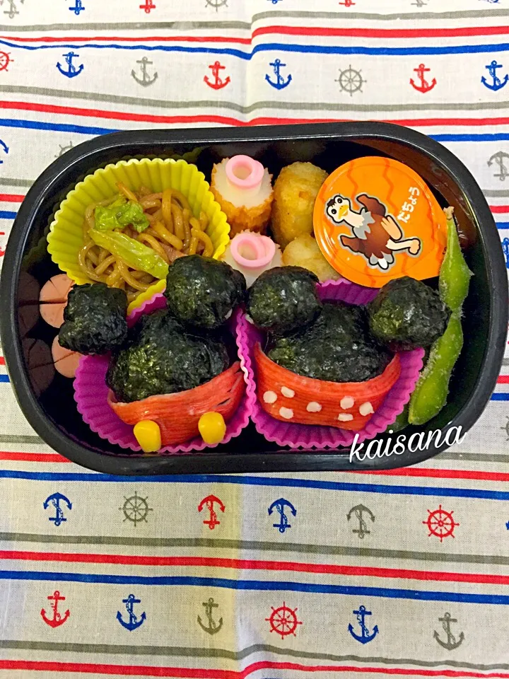 ミッキー＆ミニーのおにぎり弁当♡
2017.1.31

#幼稚園 #年少 #キャラ弁 #ミッキー #ミニー #おにぎり|カイサナママさん