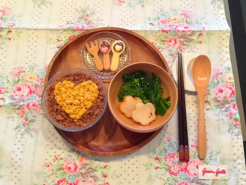 鶏そぼろ丼
菜の花のお吸物
クッキー|Hitomiさん