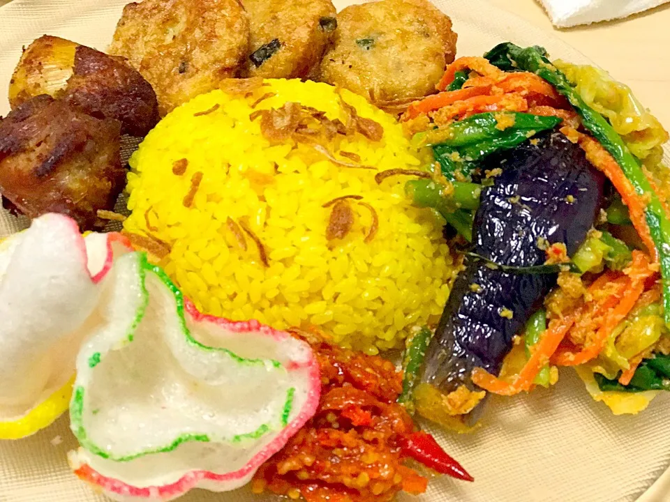 Nasi kuning 😍Itadakimasu 🙏|reviliaさん