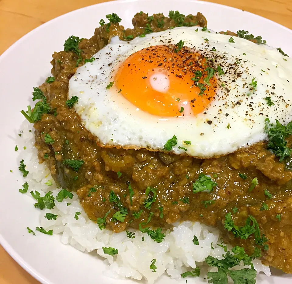 ナスとズッキーニのキーマカレー|沖縄「ピロピロ」ライフさん