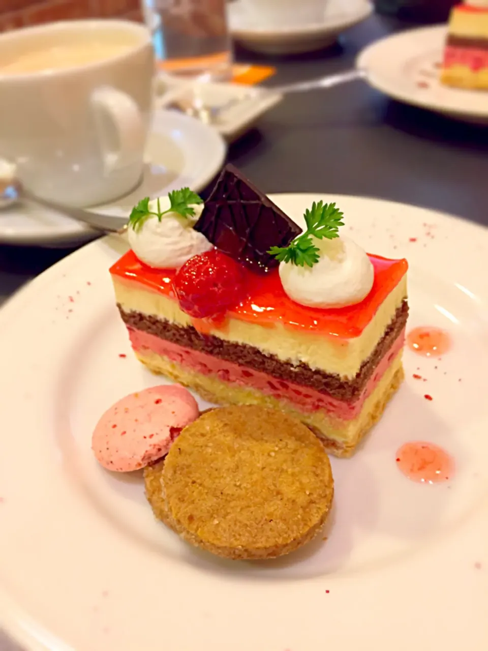 Snapdishの料理写真:八幡西区折尾 ケーキ Passo del caffe|Hiromi Nishiwakiさん