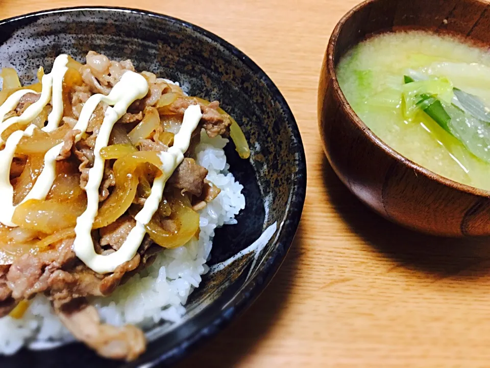 生姜焼き丼|はるるんさん