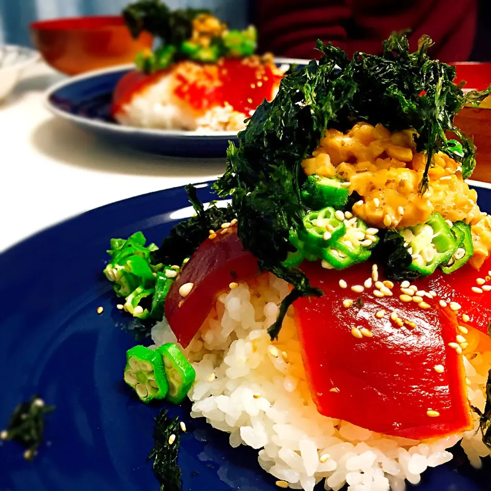 ねばねばマグロ丼|にこりんさん