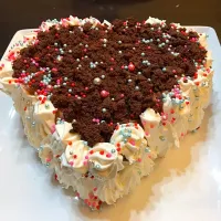 手作りバレンタインチョコケーキ💓|しもっち"もたれつさん