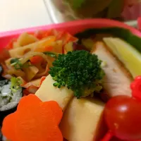 Snapdishの料理写真:6歳児の希望 高野豆腐|mikikoさん