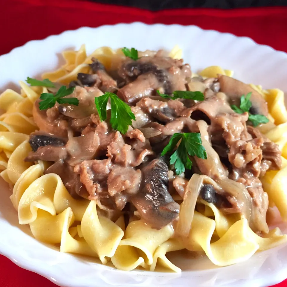 I made Beef Stroganoff. Happy Valentines Day! 💕|mamaeriさん