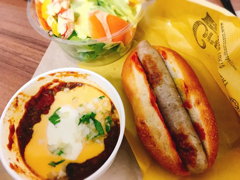 Cheese and Jalapeño Chili Dog|chan mitsuさん