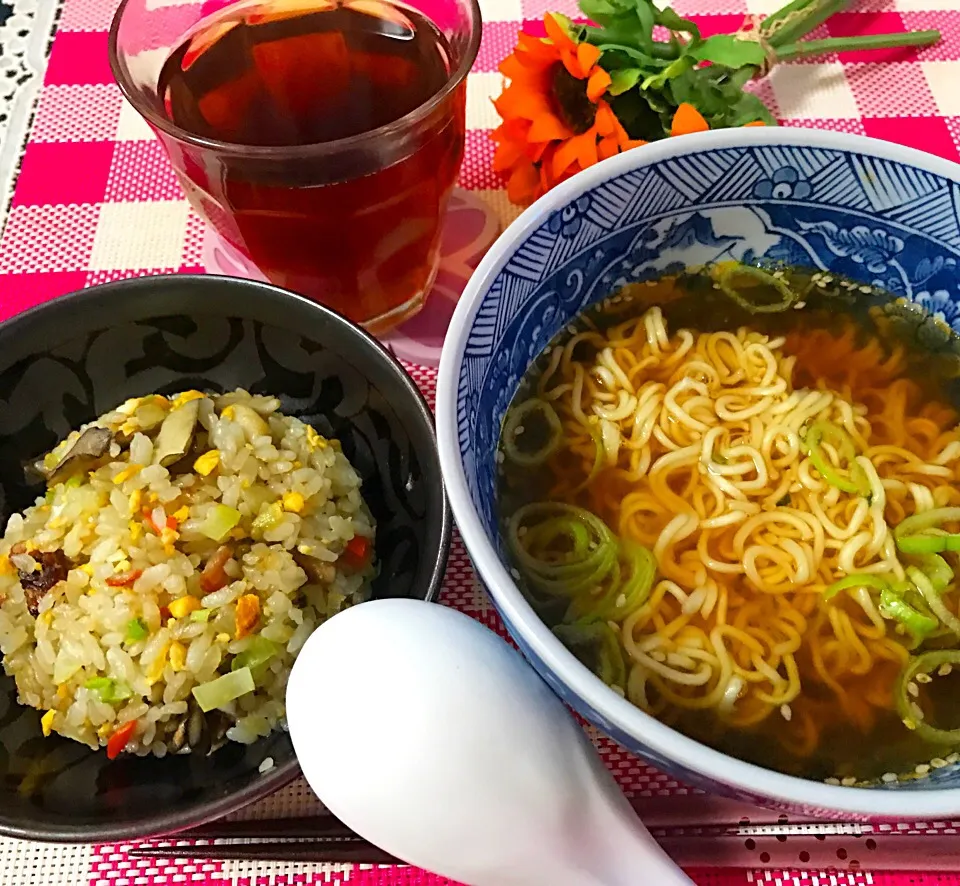 Snapdishの料理写真:焼き飯ラ〰メンセット💗|noeさん