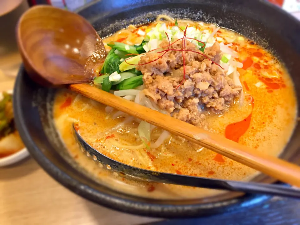 大阪天満 担々麺の専門店〝蓮と凛〟
白胡麻担々麺|picchinさん