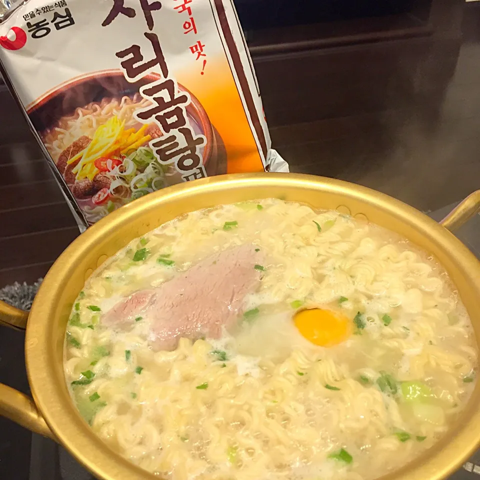 #サリコムタン麺|ヨッチャンさん