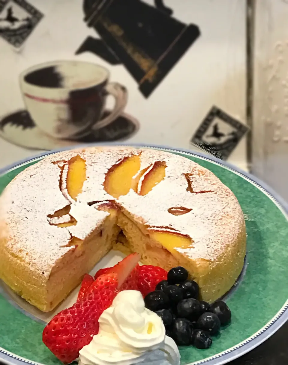 Snapdishの料理写真:りんごのケーキ🍎🍰|シュトママさん