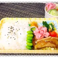 Snapdishの料理写真:生姜焼き弁当|えりんぎさん