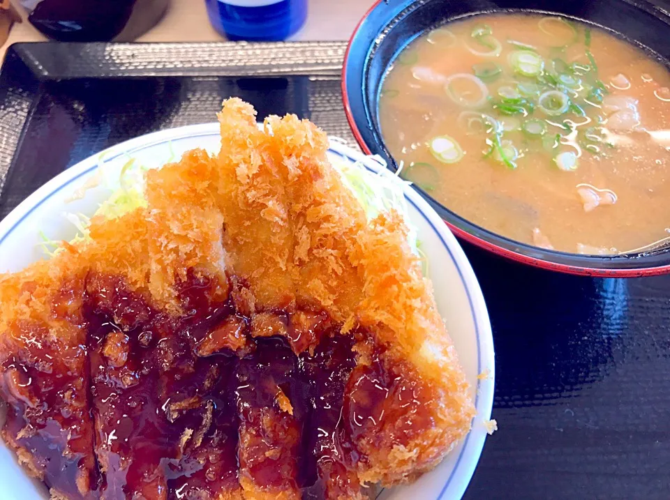 ソースカツ丼&豚汁|Masahiko Satohさん