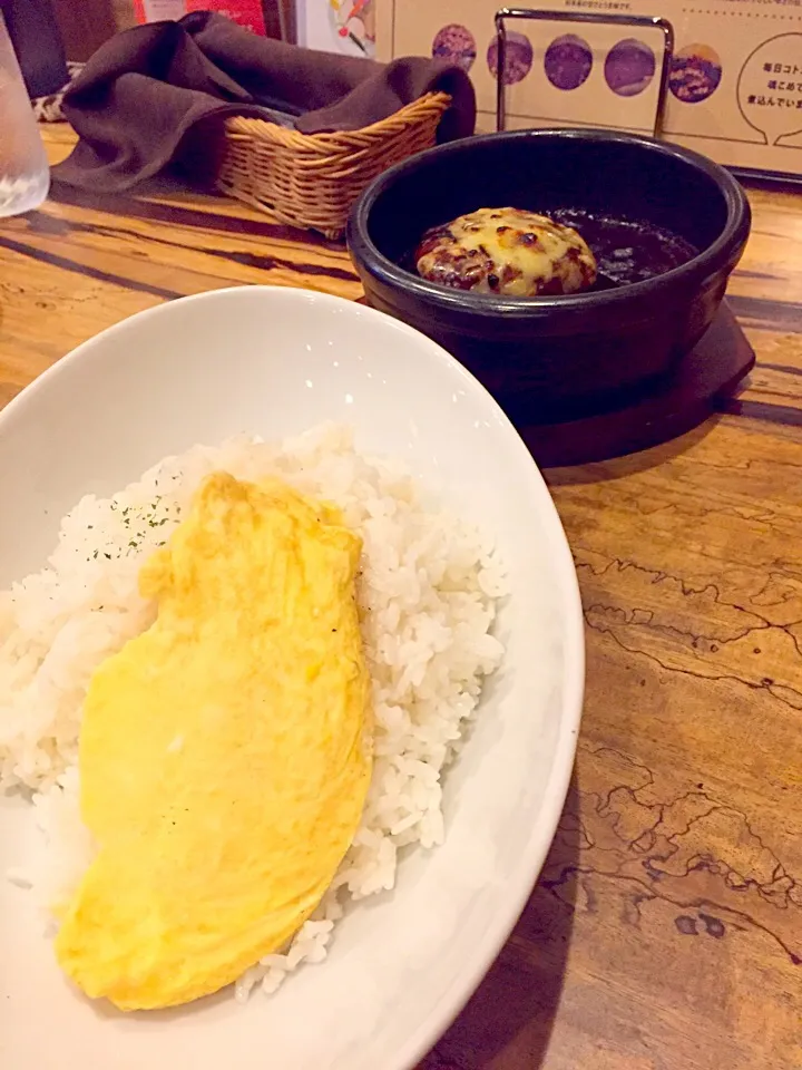 フェルムソレイユ 煮込みハヤシ焼きチーズハンバーグ|千尋さん