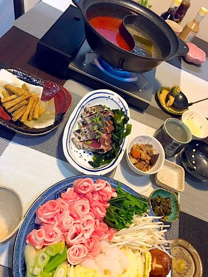 お夕飯
☆chiakiさんのカレー味のごぼうスティック
☆鰹のタタキ
☆二食鍋|kiyoさん