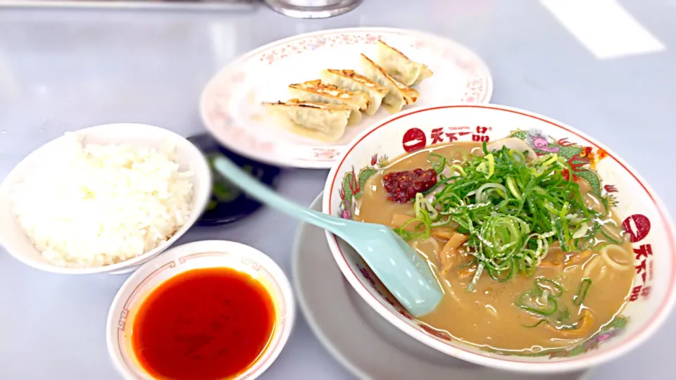 餃子定食@天下一品|Kunisanoさん