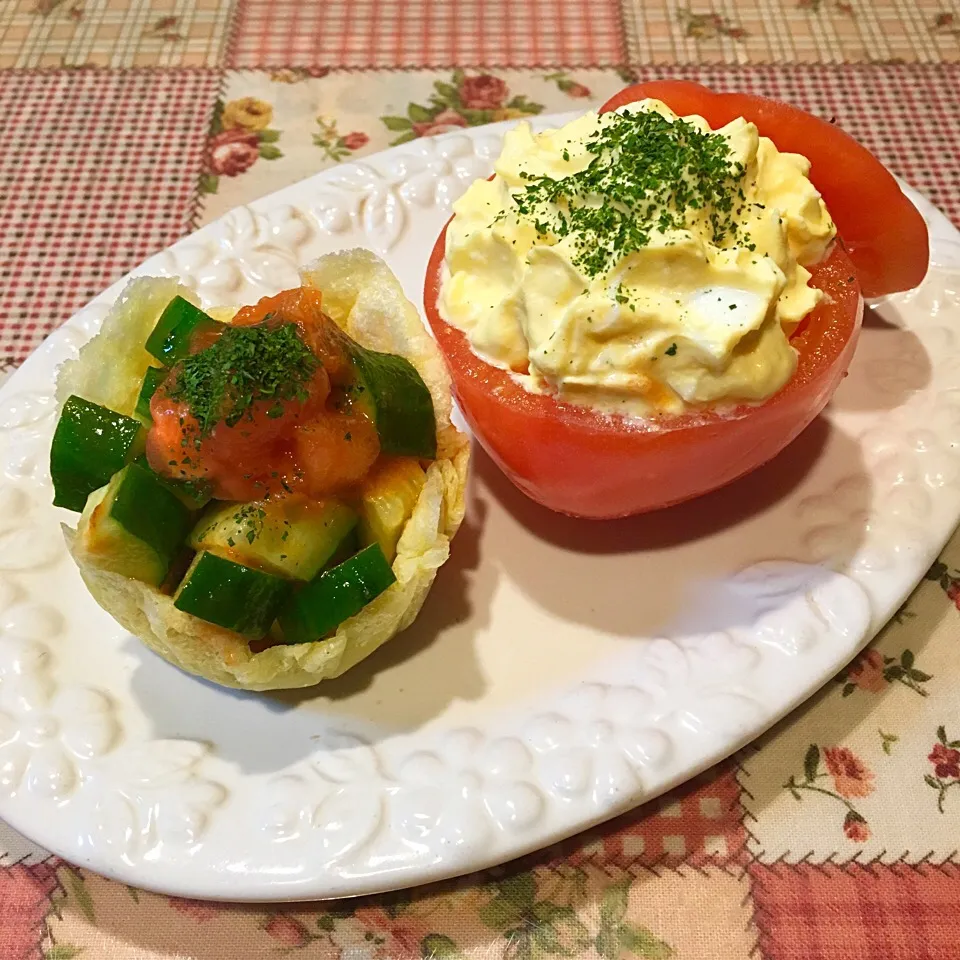 トマトとチーズのカップサラダ🍀|＊ゆみしぼり＊さん