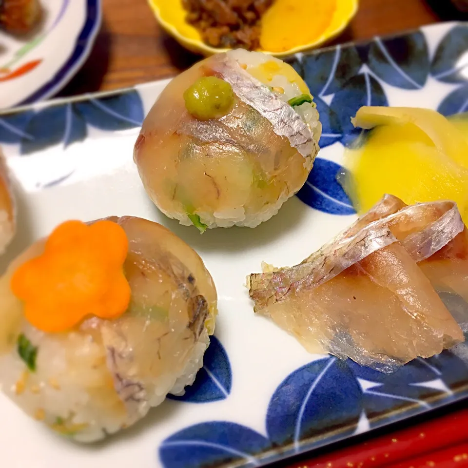 🐟鯛の昆布締めの手まり寿司🍣🌸|Meguxwさん