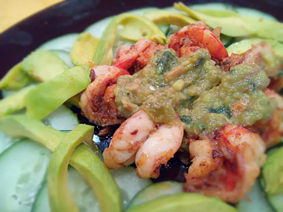 El Torerro Shrimp with Spicy Avocado Paste|Tony J-Kayさん