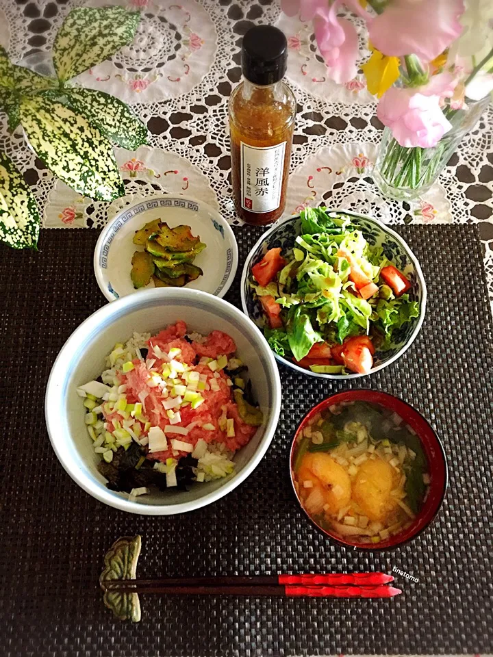 Snapdishの料理写真:ネギトロ丼で朝ごはん！|Tina Tomoko😋さん