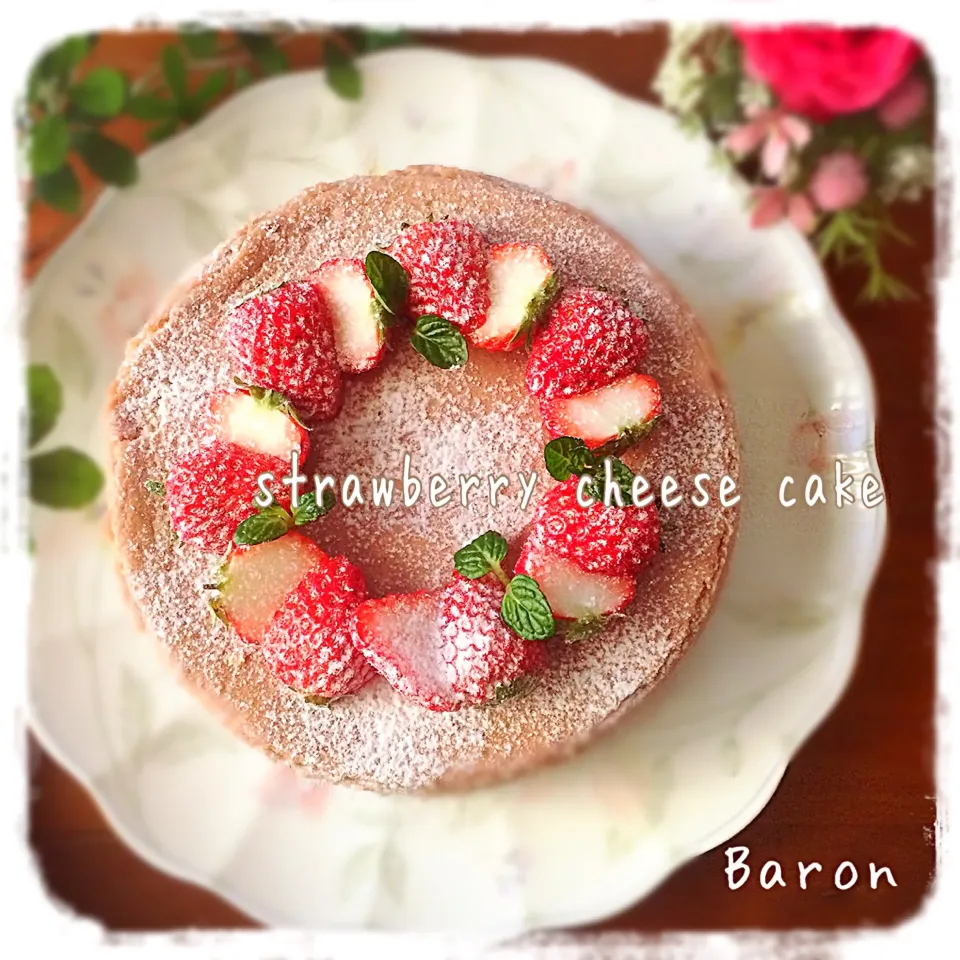 ストロベリーチーズケーキ🍓˙ᵕ˙⑅♡|ばろんさん