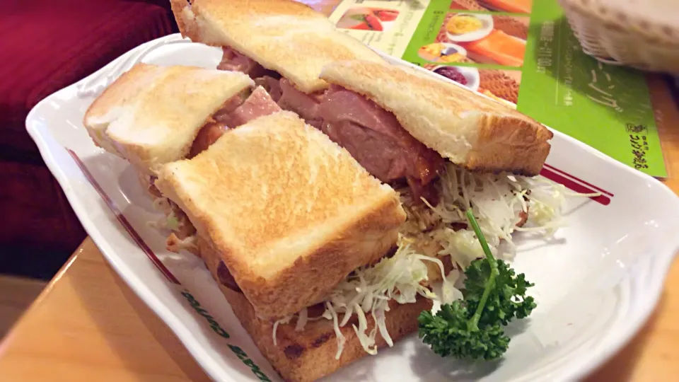 コメダ飯😋網焼きチキンサンド❣️|アライさんさん