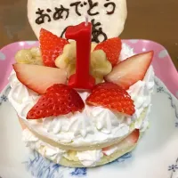 Snapdishの料理写真:一歳バースデーケーキ|8friendsさん