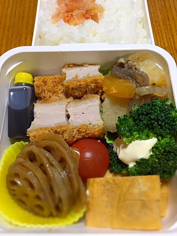 2月20日 トンカツ･肉じゃが弁当🍱೨̣̥*♪|かよっぺさん