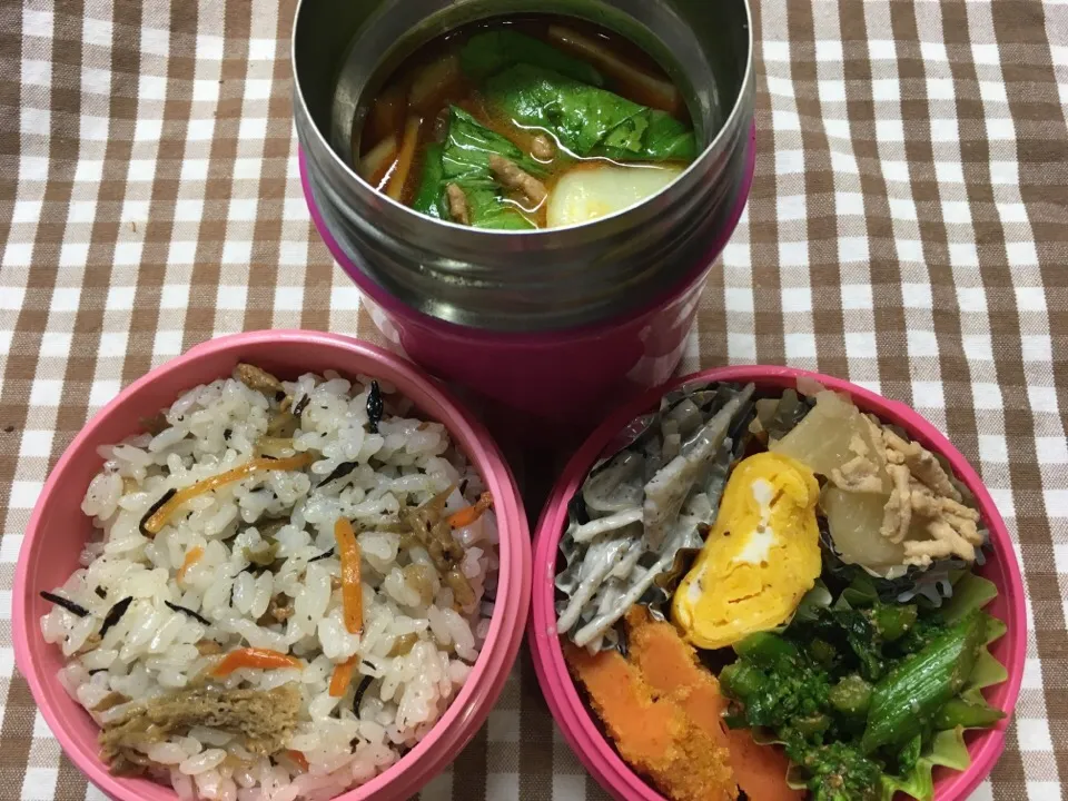 Snapdishの料理写真:2月20日 週の始まり弁当|sakuramochiさん